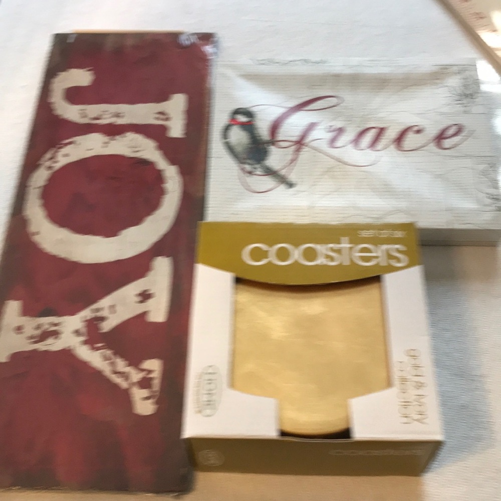 NWT Decor collection